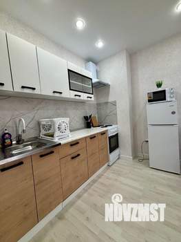 1-к квартира, посуточно, 38м2, 1/1 этаж