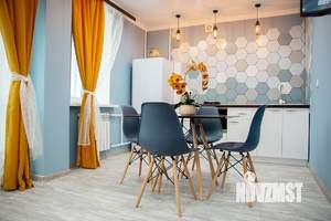 2-к квартира, посуточно, 56м2, 1/1 этаж