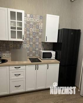 1-к квартира, посуточно, 40м2, 10/17 этаж