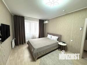 1-к квартира, посуточно, 40м2, 10/17 этаж