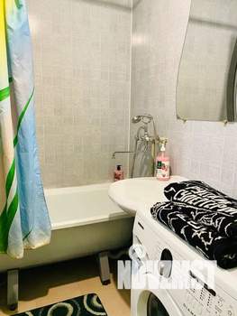 1-к квартира, посуточно, 38м2, 4/17 этаж