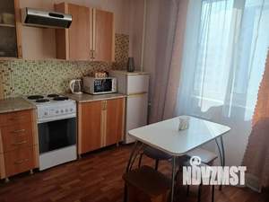 1-к квартира, посуточно, 37м2, 7/17 этаж