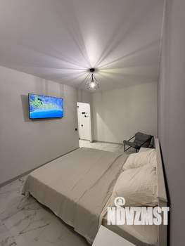 1-к квартира, посуточно, 40м2, 2/10 этаж