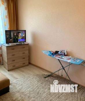 1-к квартира, посуточно, 39м2, 10/18 этаж