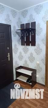 Студия квартира, посуточно, 38м2, 10/17 этаж