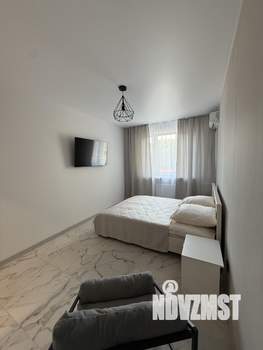 1-к квартира, посуточно, 40м2, 2/10 этаж