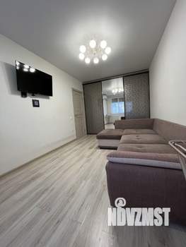 1-к квартира, посуточно, 39м2, 8/10 этаж