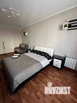 1-к квартира, посуточно, 38м2, 8/17 этаж