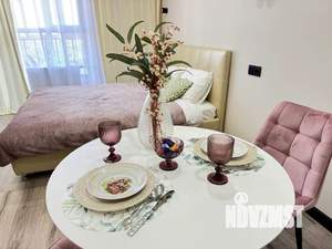 Студия квартира, посуточно, 32м2, 10/10 этаж