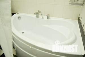 1-к квартира, посуточно, 38м2, 7/9 этаж