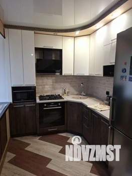 2-к квартира, посуточно, 49м2, 1/1 этаж