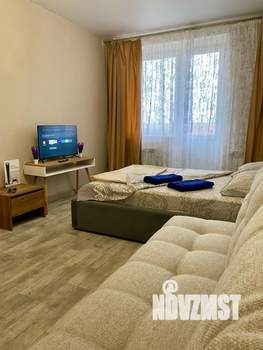 1-к квартира, посуточно, 38м2, 6/17 этаж