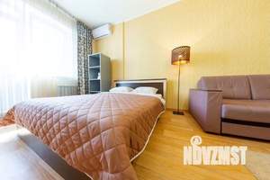 1-к квартира, посуточно, 55м2, 1/1 этаж