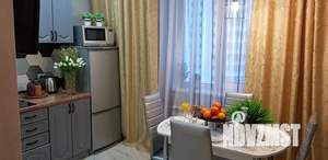 1-к квартира, посуточно, 38м2, 10/17 этаж