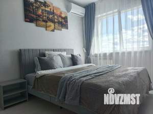 1-к квартира, посуточно, 43м2, 1/1 этаж