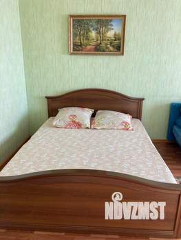 1-к квартира, посуточно, 39м2, 15/17 этаж