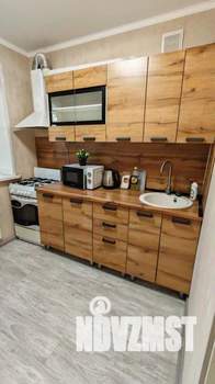 2-к квартира, посуточно, 64м2, 1/1 этаж