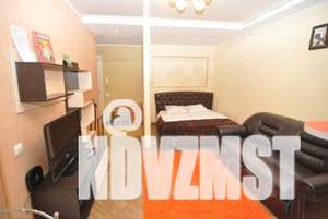 1-к квартира, посуточно, 33м2, 3/9 этаж