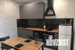 1-к квартира, посуточно, 50м2, 13/18 этаж