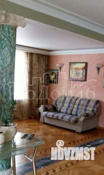 5-к квартира, на длительный срок, 164м2, 5/10 этаж