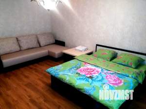 1-к квартира, посуточно, 50м2, 7/18 этаж