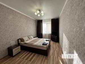 1-к квартира, посуточно, 46м2, 9/10 этаж