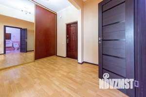 1-к квартира, посуточно, 55м2, 1/1 этаж