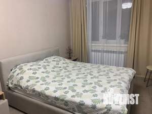1-к квартира, посуточно, 40м2, 2/10 этаж