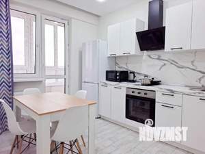 1-к квартира, посуточно, 37м2, 1/1 этаж