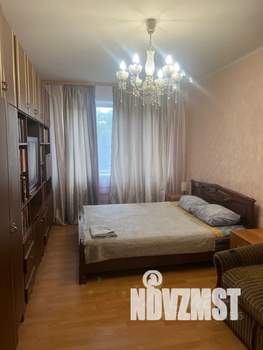3-к квартира, посуточно, 61м2, 4/5 этаж