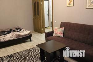 1-к квартира, посуточно, 38м2, 4/17 этаж