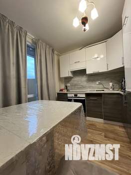 1-к квартира, посуточно, 39м2, 8/10 этаж