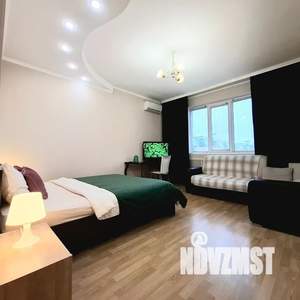 1-к квартира, посуточно, 49м2, 9/9 этаж