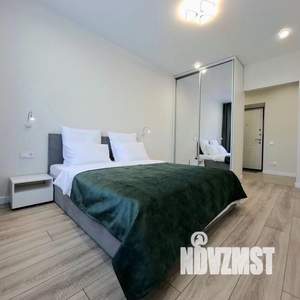 1-к квартира, посуточно, 38м2, 1/1 этаж