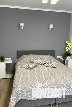 Студия квартира, посуточно, 33м2, 7/9 этаж