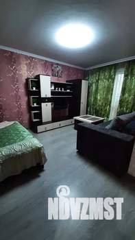 1-к квартира, посуточно, 38м2, 2/5 этаж