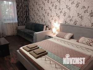 1-к квартира, посуточно, 36м2, 2/9 этаж