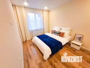 2-к квартира, посуточно, 42м2, 8/18 этаж