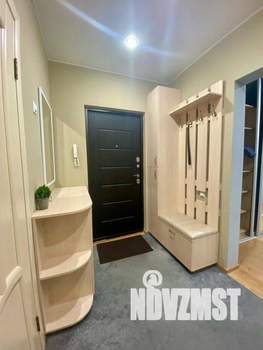 1-к квартира, посуточно, 37м2, 1/1 этаж