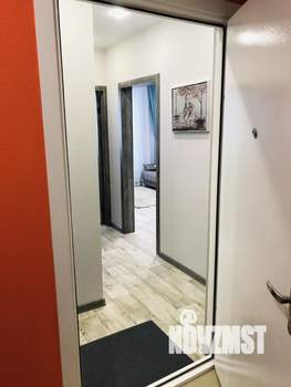 2-к квартира, посуточно, 37м2, 4/10 этаж