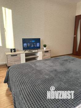 1-к квартира, посуточно, 40м2, 6/10 этаж