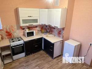 1-к квартира, посуточно, 40м2, 4/10 этаж