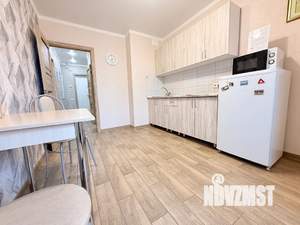 1-к квартира, посуточно, 38м2, 9/10 этаж