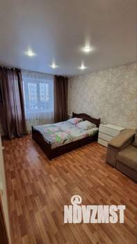 1-к квартира, посуточно, 35м2, 1/17 этаж