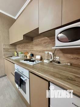 Студия квартира, посуточно, 44м2, 2/17 этаж