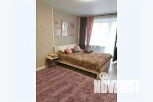 1-к квартира, посуточно, 37м2, 7/12 этаж