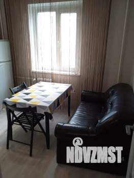 1-к квартира, посуточно, 40м2, 8/17 этаж