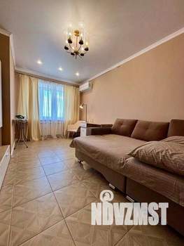 1-к квартира, посуточно, 38м2, 1/1 этаж