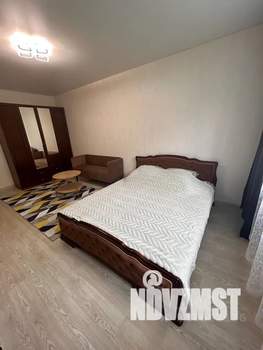 1-к квартира, посуточно, 37м2, 1/17 этаж