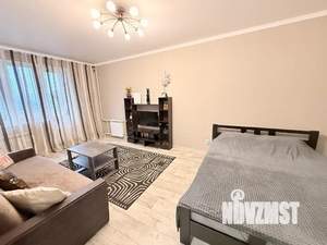 1-к квартира, посуточно, 38м2, 4/17 этаж